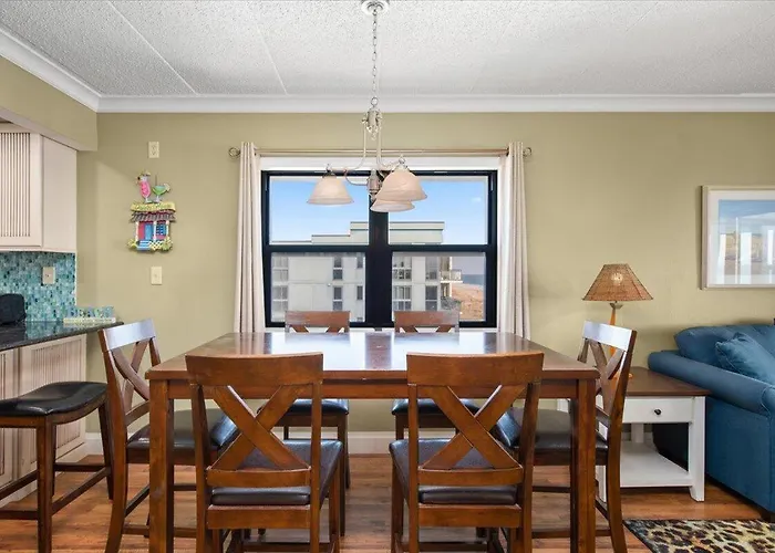 Great Views From Ocean Front 2 Bedroom In Ocean Trail!