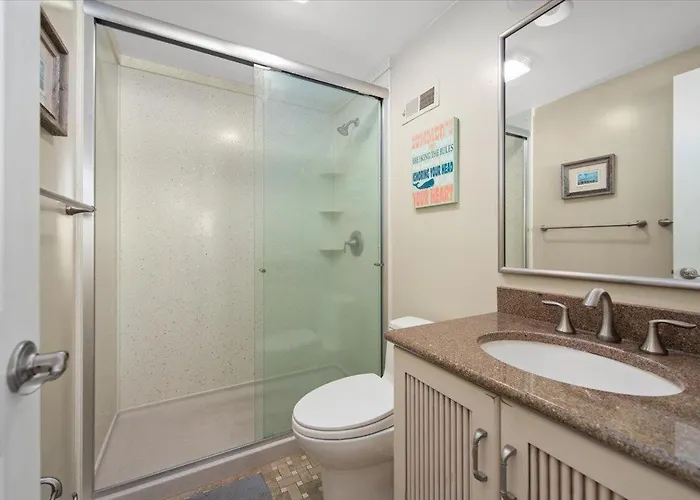 Great Views From Ocean Front 2 Bedroom In Ocean Trail! Holiday home