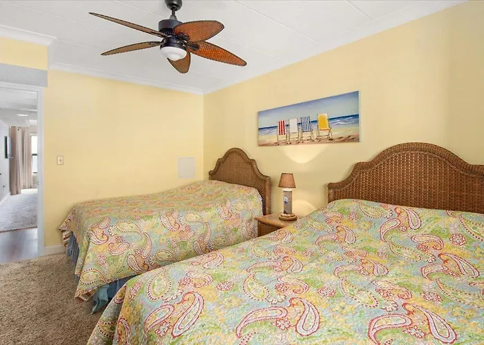 Great Views From Ocean Front 2 Bedroom In Ocean Trail! Holiday home