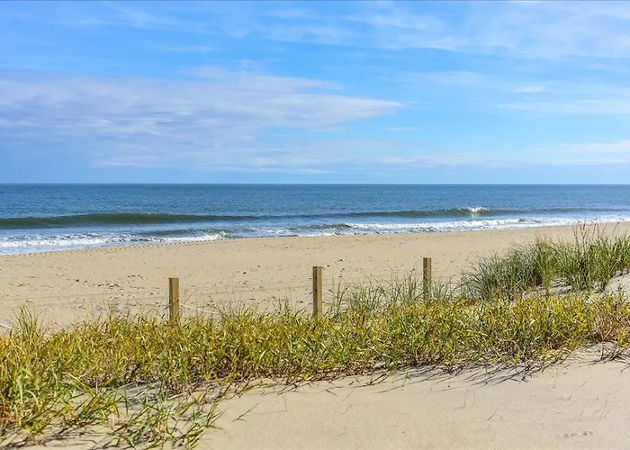 Great Views From Ocean Front 2 Bedroom In Ocean Trail! Holiday home